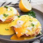 How to Make Eggs Benedict